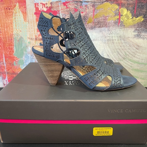 Vince Camuto Eadon Sandal - Picture 1 of 7